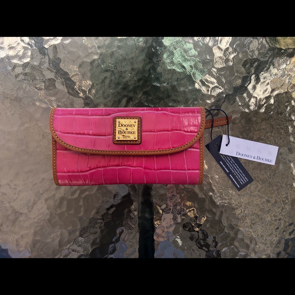 Dooney and Bourke Wallet